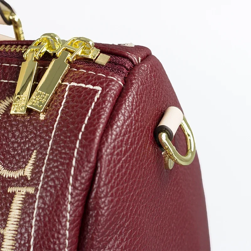 Bolso Boston con Letras Bordad - Embroidery Font reseña y precio