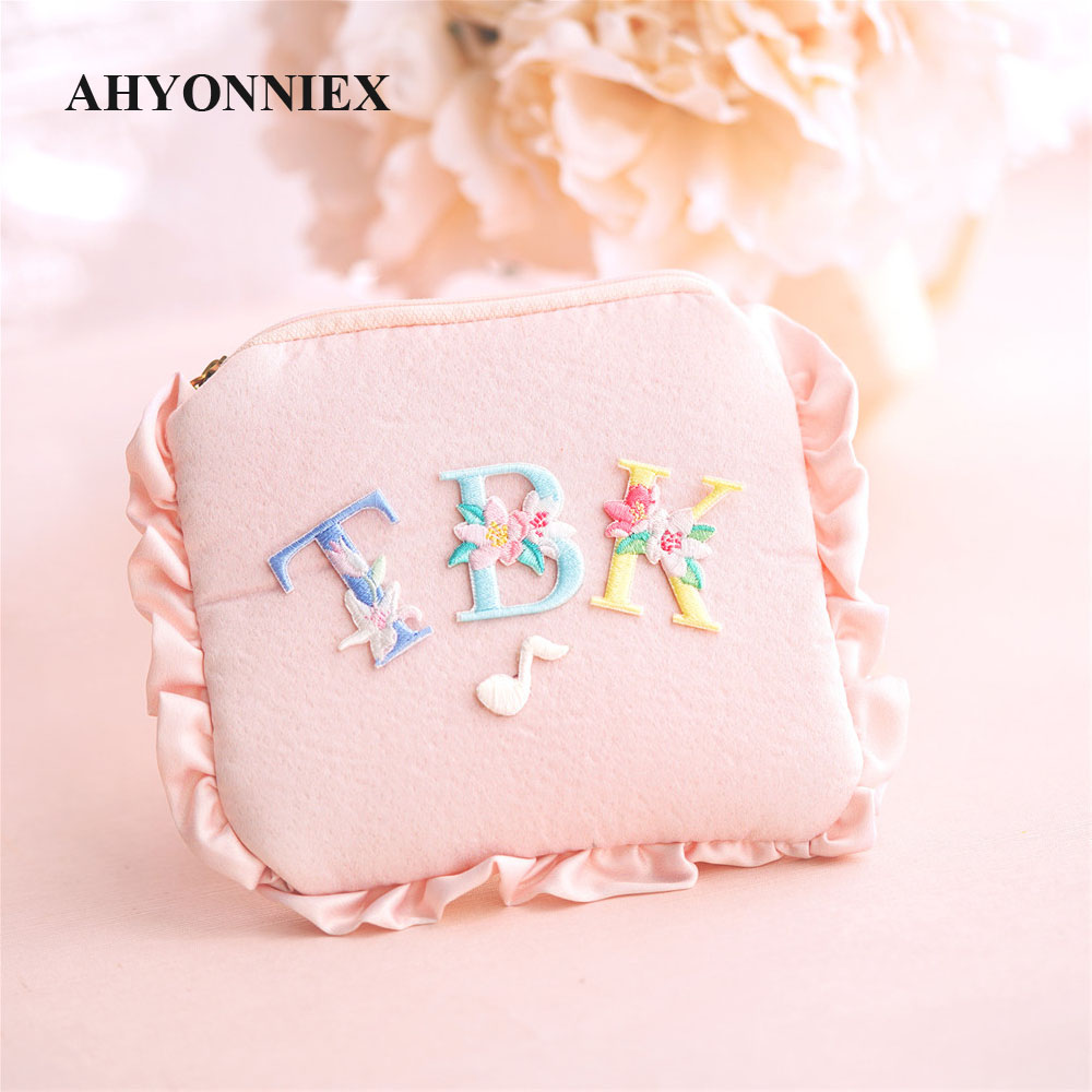 Parche de flores con letras en - Embroidery Letter N reseña y precio