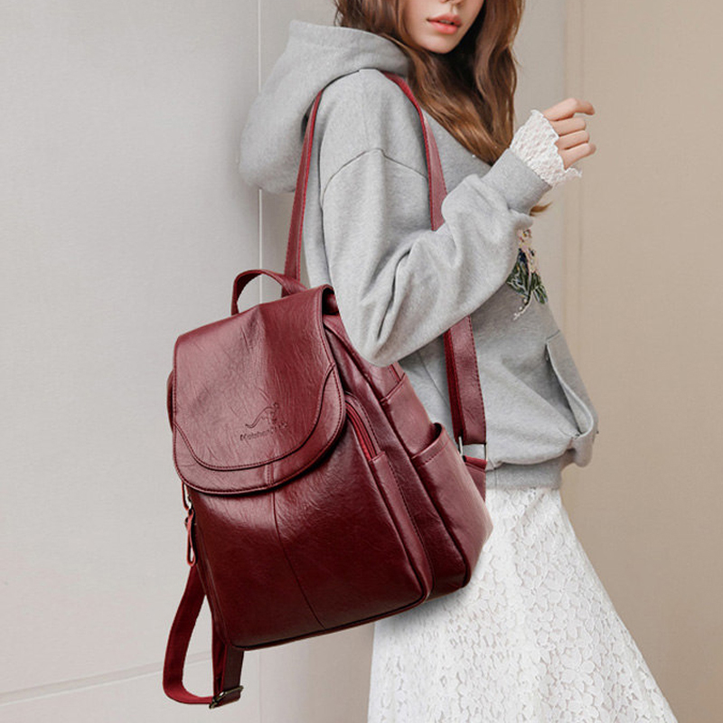 Mochila Vintage de Cuero Suave - Embroidery Font reseña y precio