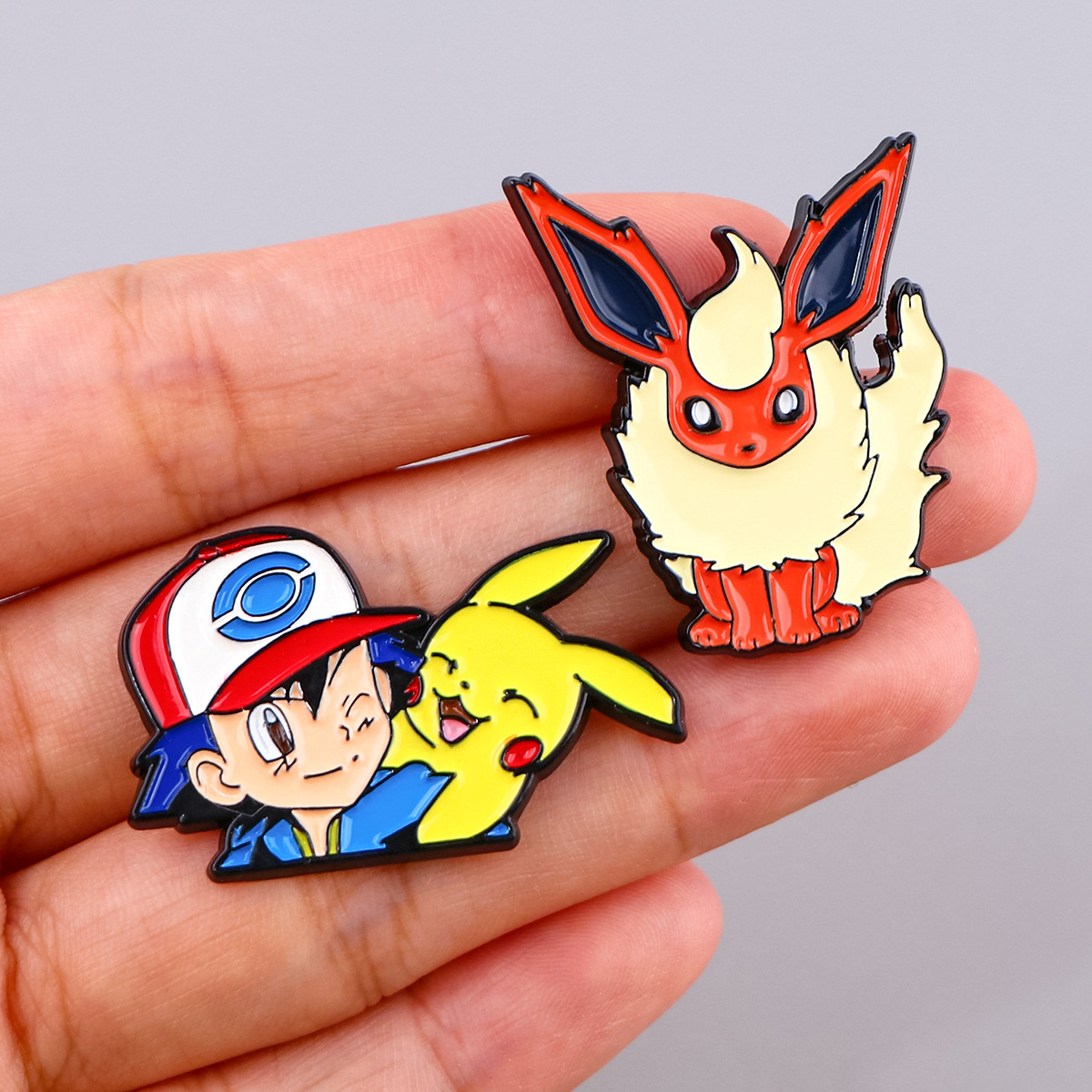 Última Colección Elf: Broche E - Embroidery Textile reseña y precio