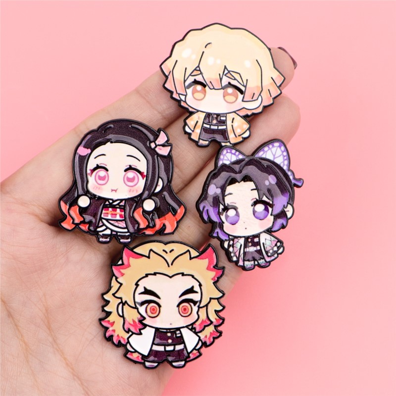 Pins de esmalte de personajes  - Embroidery Textile reseña y precio